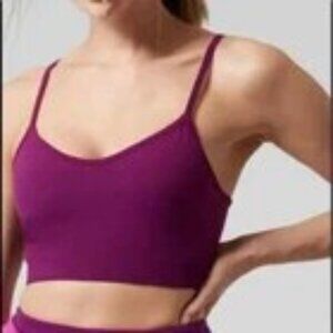 Athleta Fushia Size XS Renew Bra - NWT